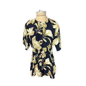 Rikki Sue Vintage Floral Short Sleeve Blouse Made in USA Size Medium